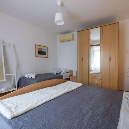 House Papinka Vikendica
